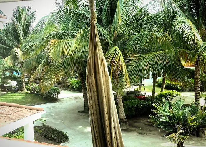 Lodge Beachfront San Pedro *